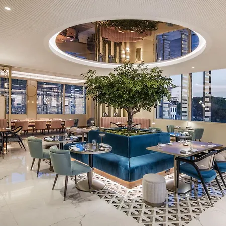 Renaissance Lapa 5* Oporto