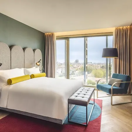 Renaissance Lapa 5* Oporto